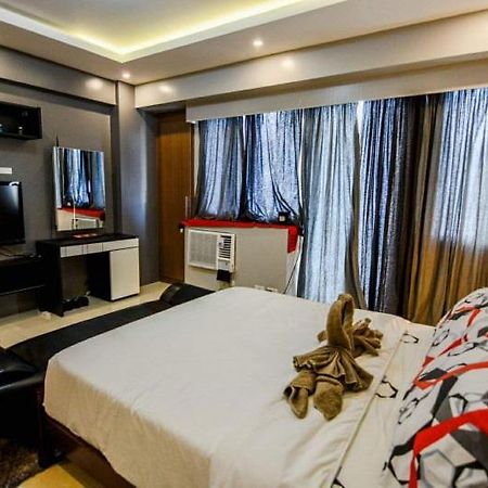 Palm Tree Villas Pasay Exterior foto