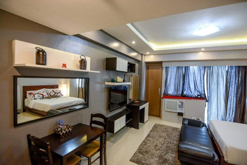 Palm Tree Villas Pasay Exterior foto