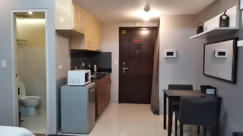 Palm Tree Villas Pasay Exterior foto